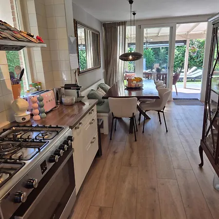 15 Op Recreatiepark De Wielen 신트 마르턴