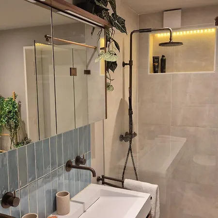 15 Op Recreatiepark De Wielen * 신트 마르턴