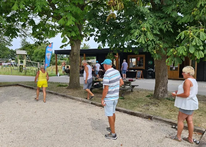 Ferienhaus 15 Op Recreatiepark De Wielen