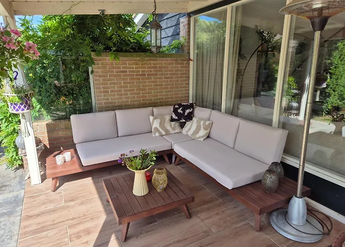 15 Op Recreatiepark De Wielen *