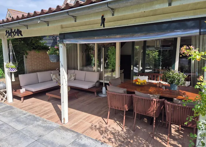 15 Op Recreatiepark De Wielen *