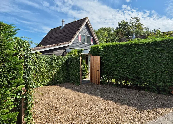 15 Op Recreatiepark De Wielen Ferienhaus *